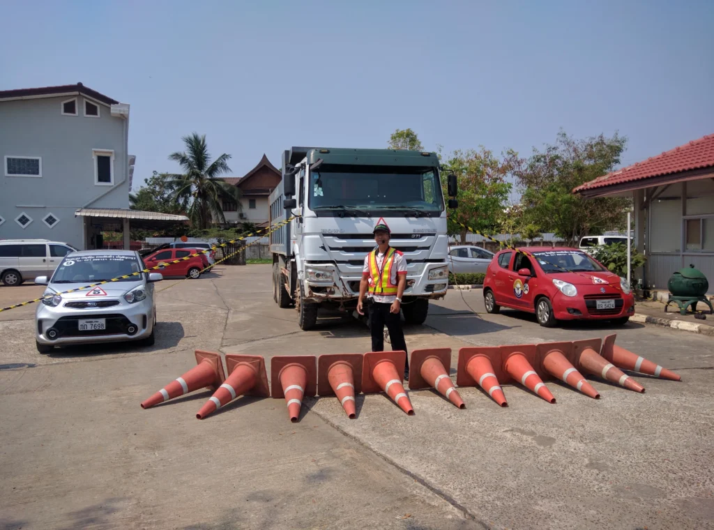 ອຈ ປະພາພັນ ໂສພິພົດ ຊົ່ວໂມງ Blind spot